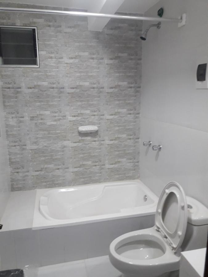 Hostal Jerian Уюни Екстериор снимка